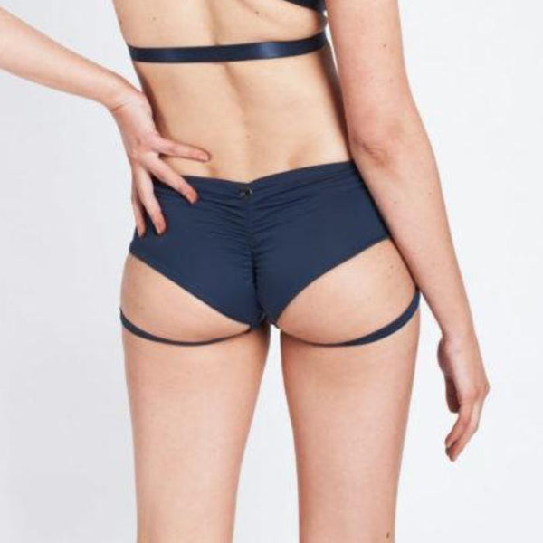 Lure You Low Waisted Garter Shorts - Navy